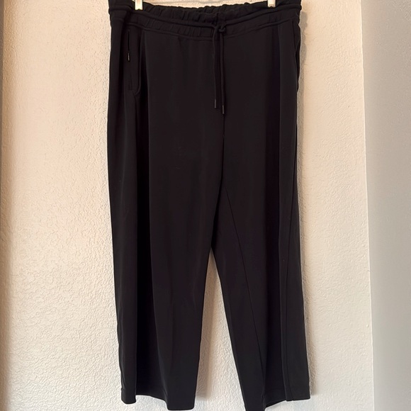 Athleta Seasoft Crop Pant - Picture 1 of 1